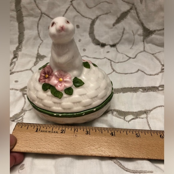 vtg Avon bunny Easter trinket dish - Picture 5 of 6